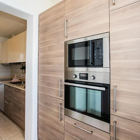 Casa Maurizio - Heated Pool, Hot Tub & Hammam *