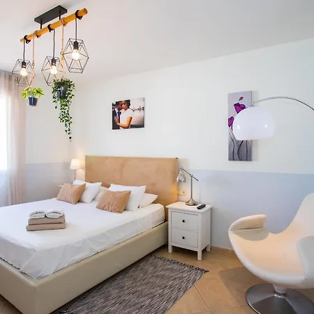 Casa Maurizio - Heated Pool, Hot Tub & Hammam Villa *