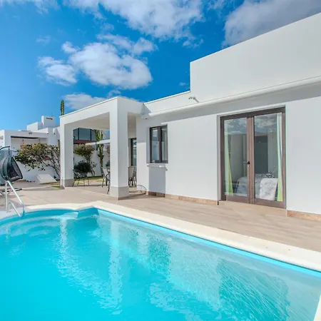 Casa Maurizio - Heated Pool, Hot Tub & Hammam Villa