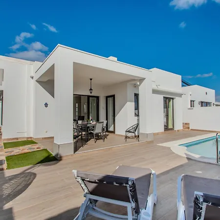 Casa Maurizio - Heated Pool, Hot Tub & Hammam