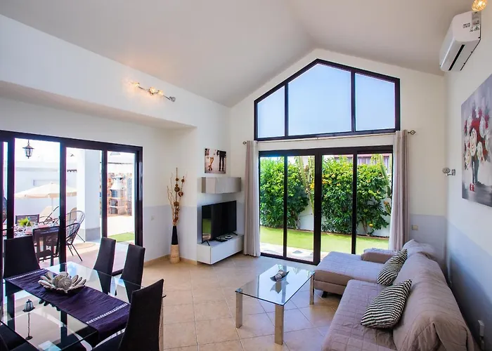 Casa Maurizio - Heated Pool, Hot Tub & Hammam *