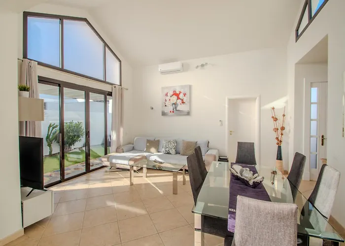 Villa Casa Maurizio - Heated Pool, Hot Tub & Hammam